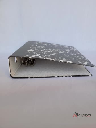 <span style='position: fixed;top: 500px;left: calc( 550px + (100vw - 600px)/2);'></span>
<table width='100%' border='0'>
  <tr>
    <td style='padding: 5px;width: 70%;background-color:#ec0d0d;vertical-align: middle;font-size:35px;height: 102px;border-radius: 20px;'>Marlin Ring File</td>
    <td class='watch' align='center' style='position: fixed; background-image:url(assets/price.png);background-size: cover;
    font-size: 45px;
    top: 645px;
    left: calc( 460px + (100vw - 600px)/2);
    width: 245px;
    height: 200px;
    text-align: -webkit-center;
    vertical-align: middle;'><div style='padding-top: 90px;transform: rotate(7deg);'><span>35.00  R</span></div></td>    
  </tr>
</table>