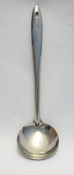 <span style='position: fixed;top: 500px;left: calc( 550px + (100vw - 600px)/2);'></span>
<table width='100%' border='0'>
  <tr>
    <td style='padding: 5px;width: 70%;background-color:#ec0d0d;vertical-align: middle;font-size:35px;height: 102px;border-radius: 20px;'>Silver Soup Spoon</td>
    <td class='watch' align='center' style='position: fixed; background-image:url(assets/price.png);background-size: cover;
    font-size: 45px;
    top: 645px;
    left: calc( 460px + (100vw - 600px)/2);
    width: 245px;
    height: 200px;
    text-align: -webkit-center;
    vertical-align: middle;'><div style='padding-top: 90px;transform: rotate(7deg);'><span>15.00  R</span></div></td>    
  </tr>
</table>