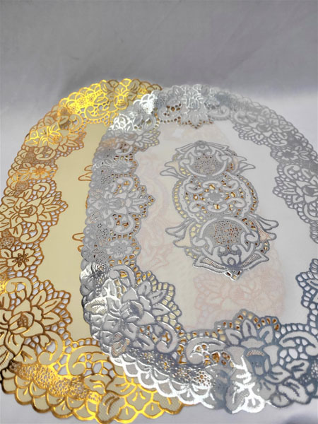 <span style='position: fixed;top: 500px;left: calc( 550px + (100vw - 600px)/2);'></span>
<table width='100%' border='0'>
  <tr>
    <td style='padding: 5px;width: 70%;background-color:#ec0d0d;vertical-align: middle;font-size:35px;height: 102px;border-radius: 20px;'>Oval Place Mat</td>
    <td class='watch' align='center' style='position: fixed; background-image:url(assets/price.png);background-size: cover;
    font-size: 45px;
    top: 645px;
    left: calc( 460px + (100vw - 600px)/2);
    width: 245px;
    height: 200px;
    text-align: -webkit-center;
    vertical-align: middle;'><div style='padding-top: 90px;transform: rotate(7deg);'><span>7.00  R</span></div></td>    
  </tr>
</table>