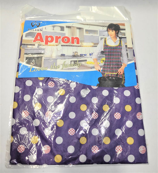 <span style='position: fixed;top: 500px;left: calc( 550px + (100vw - 600px)/2);'></span>
<table width='100%' border='0'>
  <tr>
    <td style='padding: 5px;width: 70%;background-color:#ec0d0d;vertical-align: middle;font-size:35px;height: 102px;border-radius: 20px;'>Yilian Apron</td>
    <td class='watch' align='center' style='position: fixed; background-image:url(assets/price.png);background-size: cover;
    font-size: 45px;
    top: 645px;
    left: calc( 460px + (100vw - 600px)/2);
    width: 245px;
    height: 200px;
    text-align: -webkit-center;
    vertical-align: middle;'><div style='padding-top: 90px;transform: rotate(7deg);'><span>40.00  R</span></div></td>    
  </tr>
</table>