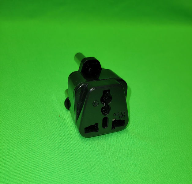 <span style='position: fixed;top: 500px;left: calc( 550px + (100vw - 600px)/2);'></span>
<table width='100%' border='0'>
  <tr>
    <td style='padding: 5px;width: 70%;background-color:#ec0d0d;vertical-align: middle;font-size:35px;height: 102px;border-radius: 20px;'>Plug 15-250v~ -10L {Black 3point plug }</td>
    <td class='watch' align='center' style='position: fixed; background-image:url(assets/price.png);background-size: cover;
    font-size: 45px;
    top: 645px;
    left: calc( 460px + (100vw - 600px)/2);
    width: 245px;
    height: 200px;
    text-align: -webkit-center;
    vertical-align: middle;'><div style='padding-top: 90px;transform: rotate(7deg);'><span>20.00  R</span></div></td>    
  </tr>
</table>