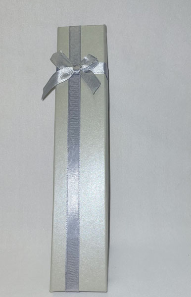 <span style='position: fixed;top: 500px;left: calc( 550px + (100vw - 600px)/2);'></span>
<table width='100%' border='0'>
  <tr>
    <td style='padding: 5px;width: 70%;background-color:#ec0d0d;vertical-align: middle;font-size:35px;height: 102px;border-radius: 20px;'>Chain Gift Box</td>
    <td class='watch' align='center' style='position: fixed; background-image:url(assets/price.png);background-size: cover;
    font-size: 45px;
    top: 645px;
    left: calc( 460px + (100vw - 600px)/2);
    width: 245px;
    height: 200px;
    text-align: -webkit-center;
    vertical-align: middle;'><div style='padding-top: 90px;transform: rotate(7deg);'><span>12.00  R</span></div></td>    
  </tr>
</table>