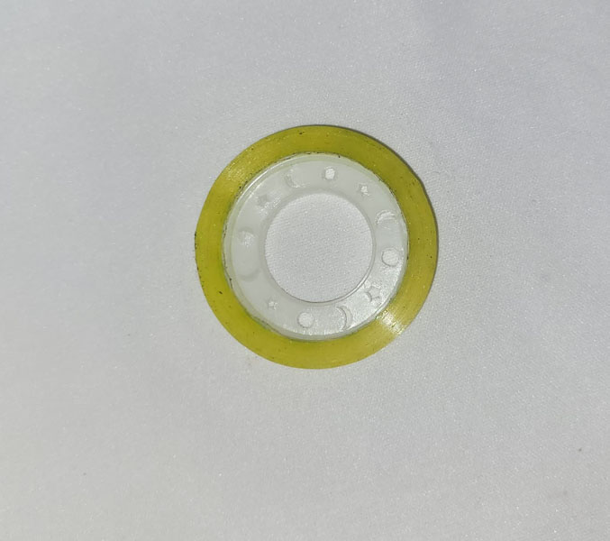 <span style='position: fixed;top: 500px;left: calc( 550px + (100vw - 600px)/2);'></span>
<table width='100%' border='0'>
  <tr>
    <td style='padding: 5px;width: 70%;background-color:#ec0d0d;vertical-align: middle;font-size:35px;height: 102px;border-radius: 20px;'>Mini Sellotape</td>
    <td class='watch' align='center' style='position: fixed; background-image:url(assets/price.png);background-size: cover;
    font-size: 45px;
    top: 645px;
    left: calc( 460px + (100vw - 600px)/2);
    width: 245px;
    height: 200px;
    text-align: -webkit-center;
    vertical-align: middle;'><div style='padding-top: 90px;transform: rotate(7deg);'><span>3.00  R</span></div></td>    
  </tr>
</table>