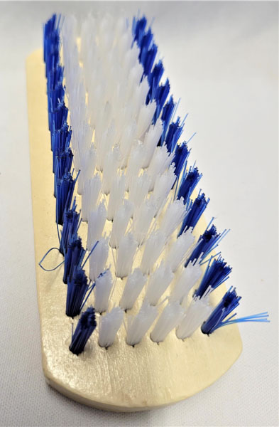 <span style='position: fixed;top: 500px;left: calc( 550px + (100vw - 600px)/2);'></span>
<table width='100%' border='0'>
  <tr>
    <td style='padding: 5px;width: 70%;background-color:#ec0d0d;vertical-align: middle;font-size:35px;height: 102px;border-radius: 20px;'>I Life Scrub Brush</td>
    <td class='watch' align='center' style='position: fixed; background-image:url(assets/price.png);background-size: cover;
    font-size: 45px;
    top: 645px;
    left: calc( 460px + (100vw - 600px)/2);
    width: 245px;
    height: 200px;
    text-align: -webkit-center;
    vertical-align: middle;'><div style='padding-top: 90px;transform: rotate(7deg);'><span>10.00  R</span></div></td>    
  </tr>
</table>