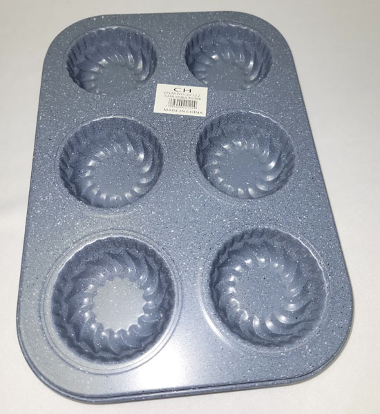 <span style='position: fixed;top: 500px;left: calc( 550px + (100vw - 600px)/2);'></span>
<table width='100%' border='0'>
  <tr>
    <td style='padding: 5px;width: 70%;background-color:#ec0d0d;vertical-align: middle;font-size:35px;height: 102px;border-radius: 20px;'>CH Baking Pan 6 Cups [Item no: 22122 ]</td>
    <td class='watch' align='center' style='position: fixed; background-image:url(assets/price.png);background-size: cover;
    font-size: 45px;
    top: 645px;
    left: calc( 460px + (100vw - 600px)/2);
    width: 245px;
    height: 200px;
    text-align: -webkit-center;
    vertical-align: middle;'><div style='padding-top: 90px;transform: rotate(7deg);'><span>42.00  R</span></div></td>    
  </tr>
</table>