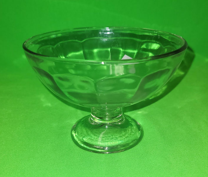 <span style='position: fixed;top: 500px;left: calc( 550px + (100vw - 600px)/2);'></span>
<table width='100%' border='0'>
  <tr>
    <td style='padding: 5px;width: 70%;background-color:#ec0d0d;vertical-align: middle;font-size:35px;height: 102px;border-radius: 20px;'>Dessert Bowl [12*8cm]</td>
    <td class='watch' align='center' style='position: fixed; background-image:url(assets/price.png);background-size: cover;
    font-size: 45px;
    top: 645px;
    left: calc( 460px + (100vw - 600px)/2);
    width: 245px;
    height: 200px;
    text-align: -webkit-center;
    vertical-align: middle;'><div style='padding-top: 90px;transform: rotate(7deg);'><span>15.00  R</span></div></td>    
  </tr>
</table>