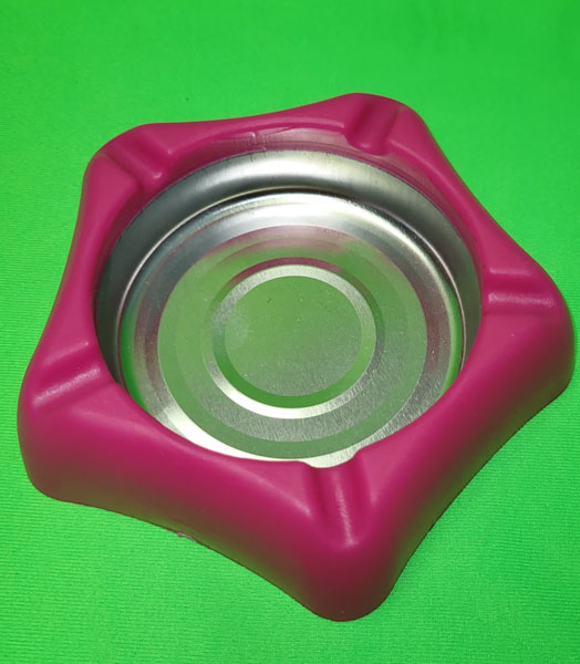 <span style='position: fixed;top: 500px;left: calc( 550px + (100vw - 600px)/2);'></span>
<table width='100%' border='0'>
  <tr>
    <td style='padding: 5px;width: 70%;background-color:#ec0d0d;vertical-align: middle;font-size:35px;height: 102px;border-radius: 20px;'>Star Ashtray [NO;C004]</td>
    <td class='watch' align='center' style='position: fixed; background-image:url(assets/price.png);background-size: cover;
    font-size: 45px;
    top: 645px;
    left: calc( 460px + (100vw - 600px)/2);
    width: 245px;
    height: 200px;
    text-align: -webkit-center;
    vertical-align: middle;'><div style='padding-top: 90px;transform: rotate(7deg);'><span>16.00  R</span></div></td>    
  </tr>
</table>