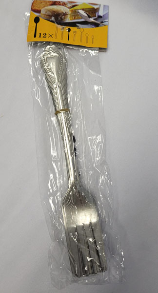 <span style='position: fixed;top: 500px;left: calc( 550px + (100vw - 600px)/2);'></span>
<table width='100%' border='0'>
  <tr>
    <td style='padding: 5px;width: 70%;background-color:#ec0d0d;vertical-align: middle;font-size:35px;height: 102px;border-radius: 20px;'>6PC Fork Pack 52722-4</td>
    <td class='watch' align='center' style='position: fixed; background-image:url(assets/price.png);background-size: cover;
    font-size: 45px;
    top: 645px;
    left: calc( 460px + (100vw - 600px)/2);
    width: 245px;
    height: 200px;
    text-align: -webkit-center;
    vertical-align: middle;'><div style='padding-top: 90px;transform: rotate(7deg);'><span>14.00  R</span></div></td>    
  </tr>
</table>
