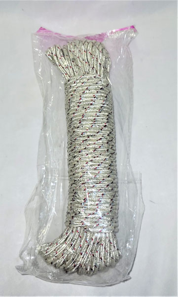 <span style='position: fixed;top: 500px;left: calc( 550px + (100vw - 600px)/2);'></span>
<table width='100%' border='0'>
  <tr>
    <td style='padding: 5px;width: 70%;background-color:#ec0d0d;vertical-align: middle;font-size:35px;height: 102px;border-radius: 20px;'>Rope 30M ITEM NO: XC-LYS30</td>
    <td class='watch' align='center' style='position: fixed; background-image:url(assets/price.png);background-size: cover;
    font-size: 45px;
    top: 645px;
    left: calc( 460px + (100vw - 600px)/2);
    width: 245px;
    height: 200px;
    text-align: -webkit-center;
    vertical-align: middle;'><div style='padding-top: 90px;transform: rotate(7deg);'><span>35.00  R</span></div></td>    
  </tr>
</table>