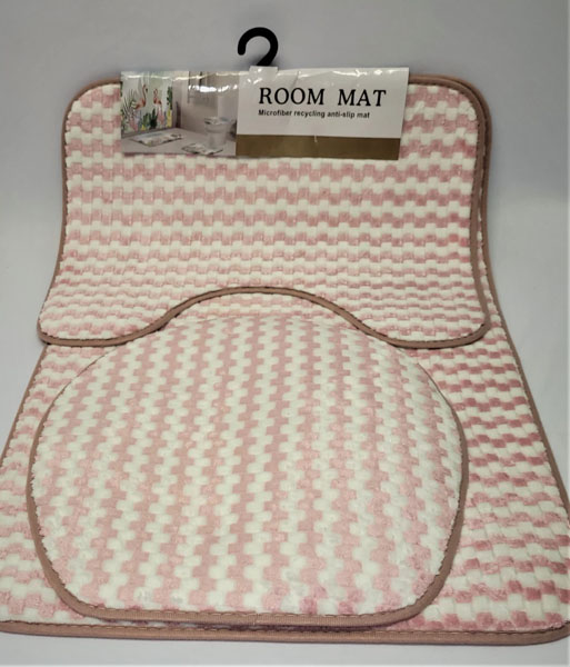 <span style='position: fixed;top: 500px;left: calc( 550px + (100vw - 600px)/2);'></span>
<table width='100%' border='0'>
  <tr>
    <td style='padding: 5px;width: 70%;background-color:#ec0d0d;vertical-align: middle;font-size:35px;height: 102px;border-radius: 20px;'>Room Mat Microfiber Recycling Anti-Slip Mat 3pcs XC81-68</td>
    <td class='watch' align='center' style='position: fixed; background-image:url(assets/price.png);background-size: cover;
    font-size: 45px;
    top: 645px;
    left: calc( 460px + (100vw - 600px)/2);
    width: 245px;
    height: 200px;
    text-align: -webkit-center;
    vertical-align: middle;'><div style='padding-top: 90px;transform: rotate(7deg);'><span>170.00  R</span></div></td>    
  </tr>
</table>