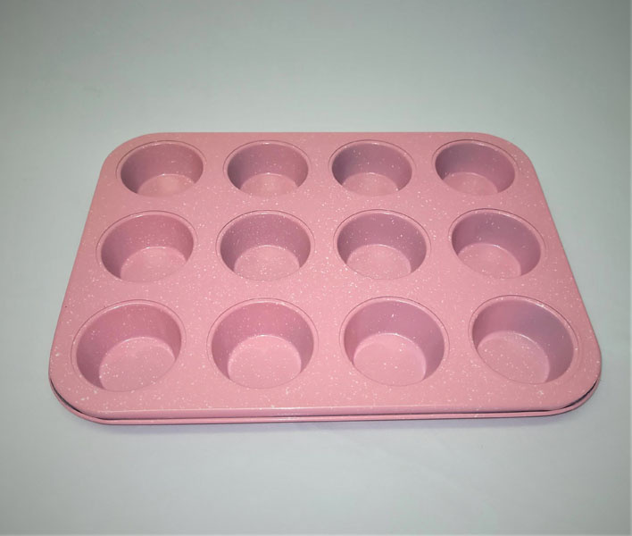 <span style='position: fixed;top: 500px;left: calc( 550px + (100vw - 600px)/2);'></span>
<table width='100%' border='0'>
  <tr>
    <td style='padding: 5px;width: 70%;background-color:#ec0d0d;vertical-align: middle;font-size:35px;height: 102px;border-radius: 20px;'>Muffin Tray XC-DGP36</td>
    <td class='watch' align='center' style='position: fixed; background-image:url(assets/price.png);background-size: cover;
    font-size: 45px;
    top: 645px;
    left: calc( 460px + (100vw - 600px)/2);
    width: 245px;
    height: 200px;
    text-align: -webkit-center;
    vertical-align: middle;'><div style='padding-top: 90px;transform: rotate(7deg);'><span>50.00  R</span></div></td>    
  </tr>
</table>