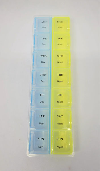 <span style='position: fixed;top: 500px;left: calc( 550px + (100vw - 600px)/2);'></span>
<table width='100%' border='0'>
  <tr>
    <td style='padding: 5px;width: 70%;background-color:#ec0d0d;vertical-align: middle;font-size:35px;height: 102px;border-radius: 20px;'>Weekly Medication Organizer Day and Night</td>
    <td class='watch' align='center' style='position: fixed; background-image:url(assets/price.png);background-size: cover;
    font-size: 45px;
    top: 645px;
    left: calc( 460px + (100vw - 600px)/2);
    width: 245px;
    height: 200px;
    text-align: -webkit-center;
    vertical-align: middle;'><div style='padding-top: 90px;transform: rotate(7deg);'><span>19.00  R</span></div></td>    
  </tr>
</table>