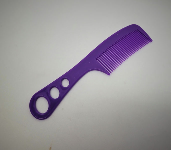 <span style='position: fixed;top: 500px;left: calc( 550px + (100vw - 600px)/2);'></span>
<table width='100%' border='0'>
  <tr>
    <td style='padding: 5px;width: 70%;background-color:#ec0d0d;vertical-align: middle;font-size:35px;height: 102px;border-radius: 20px;'>Wide tooth comb with 3 circles</td>
    <td class='watch' align='center' style='position: fixed; background-image:url(assets/price.png);background-size: cover;
    font-size: 45px;
    top: 645px;
    left: calc( 460px + (100vw - 600px)/2);
    width: 245px;
    height: 200px;
    text-align: -webkit-center;
    vertical-align: middle;'><div style='padding-top: 90px;transform: rotate(7deg);'><span>5.00  R</span></div></td>    
  </tr>
</table>