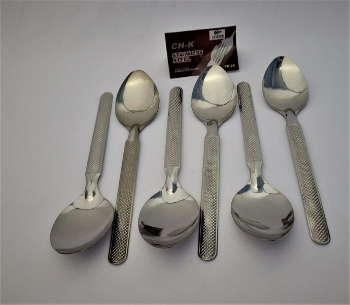 <span style='position: fixed;top: 500px;left: calc( 550px + (100vw - 600px)/2);'></span>
<table width='100%' border='0'>
  <tr>
    <td style='padding: 5px;width: 70%;background-color:#ec0d0d;vertical-align: middle;font-size:35px;height: 102px;border-radius: 20px;'>CH-K Stainless Steel 6Pc Tablespoons</td>
    <td class='watch' align='center' style='position: fixed; background-image:url(assets/price.png);background-size: cover;
    font-size: 45px;
    top: 645px;
    left: calc( 460px + (100vw - 600px)/2);
    width: 245px;
    height: 200px;
    text-align: -webkit-center;
    vertical-align: middle;'><div style='padding-top: 90px;transform: rotate(7deg);'><span>14.00  R</span></div></td>    
  </tr>
</table>