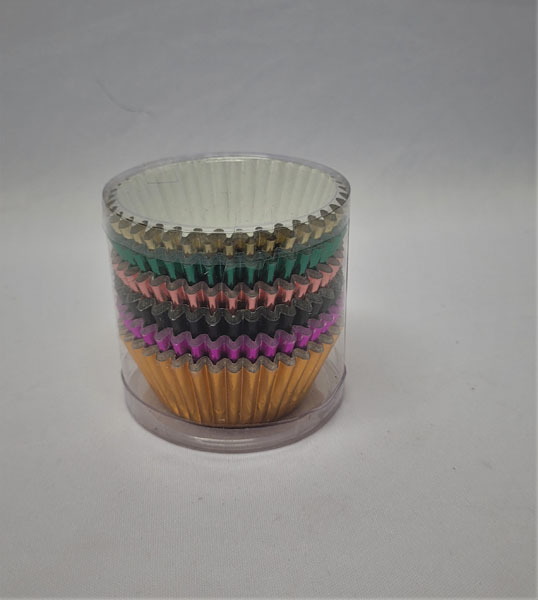 <span style='position: fixed;top: 500px;left: calc( 550px + (100vw - 600px)/2);'></span>
<table width='100%' border='0'>
  <tr>
    <td style='padding: 5px;width: 70%;background-color:#ec0d0d;vertical-align: middle;font-size:35px;height: 102px;border-radius: 20px;'>Metalic Cupcake Holder S200-5</td>
    <td class='watch' align='center' style='position: fixed; background-image:url(assets/price.png);background-size: cover;
    font-size: 45px;
    top: 645px;
    left: calc( 460px + (100vw - 600px)/2);
    width: 245px;
    height: 200px;
    text-align: -webkit-center;
    vertical-align: middle;'><div style='padding-top: 90px;transform: rotate(7deg);'><span>44.00  R</span></div></td>    
  </tr>
</table>