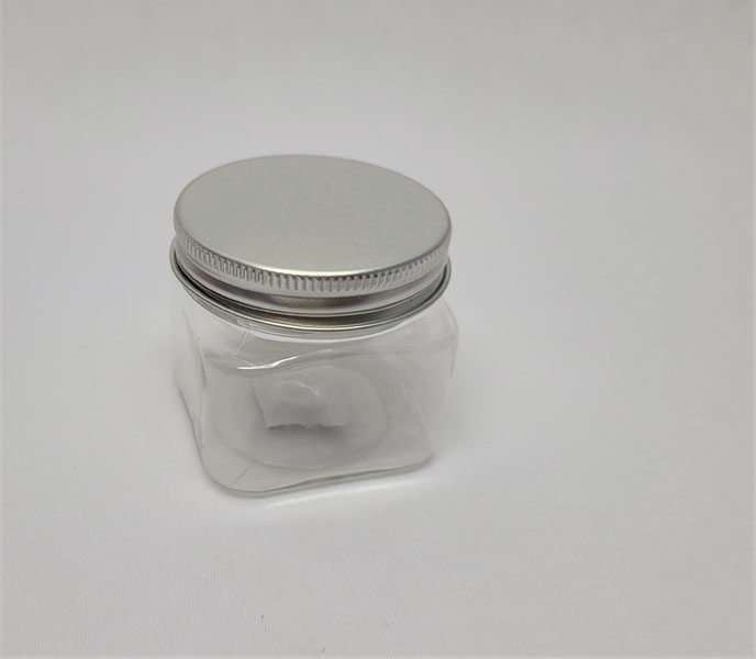<span style='position: fixed;top: 500px;left: calc( 550px + (100vw - 600px)/2);'></span>
<table width='100%' border='0'>
  <tr>
    <td style='padding: 5px;width: 70%;background-color:#ec0d0d;vertical-align: middle;font-size:35px;height: 102px;border-radius: 20px;'>Square Jar with Lid</td>
    <td class='watch' align='center' style='position: fixed; background-image:url(assets/price.png);background-size: cover;
    font-size: 45px;
    top: 645px;
    left: calc( 460px + (100vw - 600px)/2);
    width: 245px;
    height: 200px;
    text-align: -webkit-center;
    vertical-align: middle;'><div style='padding-top: 90px;transform: rotate(7deg);'><span>8.00  R</span></div></td>    
  </tr>
</table>