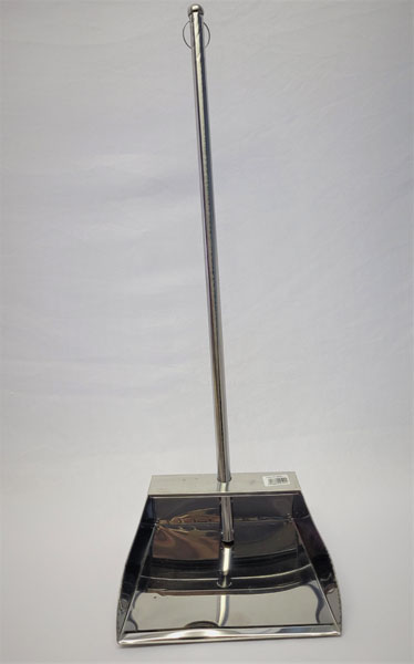 <span style='position: fixed;top: 500px;left: calc( 550px + (100vw - 600px)/2);'></span>
<table width='100%' border='0'>
  <tr>
    <td style='padding: 5px;width: 70%;background-color:#ec0d0d;vertical-align: middle;font-size:35px;height: 102px;border-radius: 20px;'>Long Handle Metal Dustpan Item No:50981-7</td>
    <td class='watch' align='center' style='position: fixed; background-image:url(assets/price.png);background-size: cover;
    font-size: 45px;
    top: 645px;
    left: calc( 460px + (100vw - 600px)/2);
    width: 245px;
    height: 200px;
    text-align: -webkit-center;
    vertical-align: middle;'><div style='padding-top: 90px;transform: rotate(7deg);'><span>45.00  R</span></div></td>    
  </tr>
</table>