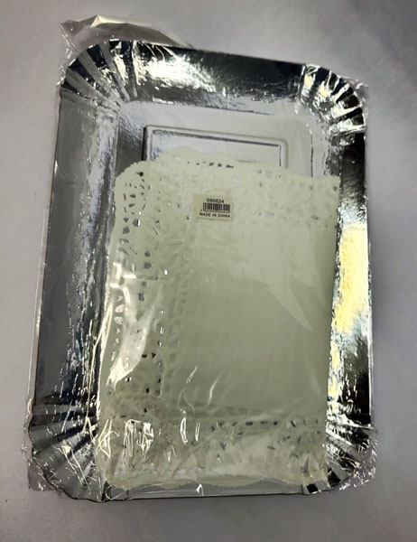 <span style='position: fixed;top: 500px;left: calc( 550px + (100vw - 600px)/2);'></span>
<table width='100%' border='0'>
  <tr>
    <td style='padding: 5px;width: 70%;background-color:#ec0d0d;vertical-align: middle;font-size:35px;height: 102px;border-radius: 20px;'>Silver Cardboard Tray 25X35cm 090624</td>
    <td class='watch' align='center' style='position: fixed; background-image:url(assets/price.png);background-size: cover;
    font-size: 45px;
    top: 645px;
    left: calc( 460px + (100vw - 600px)/2);
    width: 245px;
    height: 200px;
    text-align: -webkit-center;
    vertical-align: middle;'><div style='padding-top: 90px;transform: rotate(7deg);'><span>14.00  R</span></div></td>    
  </tr>
</table>