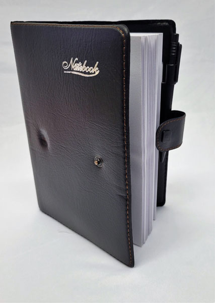 <span style='position: fixed;top: 500px;left: calc( 550px + (100vw - 600px)/2);'></span>
<table width='100%' border='0'>
  <tr>
    <td style='padding: 5px;width: 70%;background-color:#ec0d0d;vertical-align: middle;font-size:35px;height: 102px;border-radius: 20px;'>Small Notebook with clip & pen 10X 18cm</td>
    <td class='watch' align='center' style='position: fixed; background-image:url(assets/price.png);background-size: cover;
    font-size: 45px;
    top: 645px;
    left: calc( 460px + (100vw - 600px)/2);
    width: 245px;
    height: 200px;
    text-align: -webkit-center;
    vertical-align: middle;'><div style='padding-top: 90px;transform: rotate(7deg);'><span>24.00  R</span></div></td>    
  </tr>
</table>