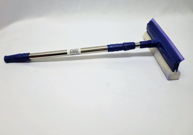 <span style='position: fixed;top: 500px;left: calc( 550px + (100vw - 600px)/2);'></span>
<table width='100%' border='0'>
  <tr>
    <td style='padding: 5px;width: 70%;background-color:#ec0d0d;vertical-align: middle;font-size:35px;height: 102px;border-radius: 20px;'>Window Cleaner with extender XC-GY007</td>
    <td class='watch' align='center' style='position: fixed; background-image:url(assets/price.png);background-size: cover;
    font-size: 45px;
    top: 645px;
    left: calc( 460px + (100vw - 600px)/2);
    width: 245px;
    height: 200px;
    text-align: -webkit-center;
    vertical-align: middle;'><div style='padding-top: 90px;transform: rotate(7deg);'><span>34.00  R</span></div></td>    
  </tr>
</table>