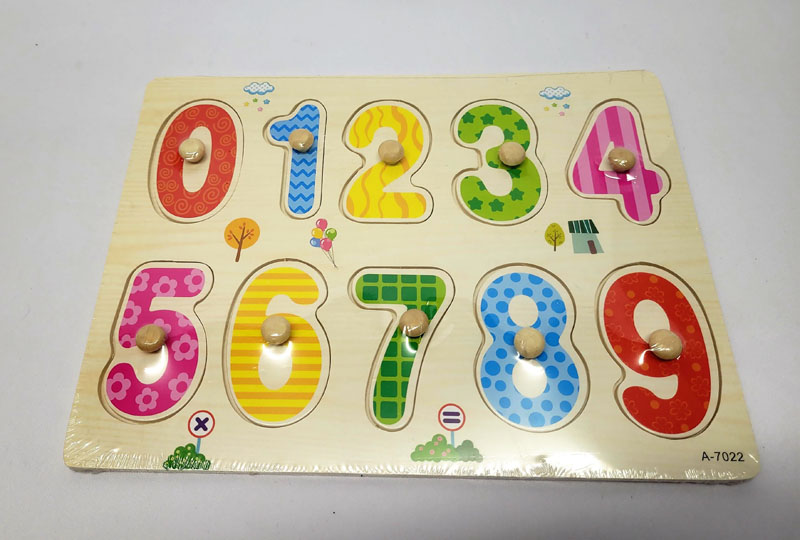 <span style='position: fixed;top: 500px;left: calc( 550px + (100vw - 600px)/2);'></span>
<table width='100%' border='0'>
  <tr>
    <td style='padding: 5px;width: 70%;background-color:#ec0d0d;vertical-align: middle;font-size:35px;height: 102px;border-radius: 20px;'>Learning Numbers Puzzle A-7022</td>
    <td class='watch' align='center' style='position: fixed; background-image:url(assets/price.png);background-size: cover;
    font-size: 45px;
    top: 645px;
    left: calc( 460px + (100vw - 600px)/2);
    width: 245px;
    height: 200px;
    text-align: -webkit-center;
    vertical-align: middle;'><div style='padding-top: 90px;transform: rotate(7deg);'><span>45.00  R</span></div></td>    
  </tr>
</table>
