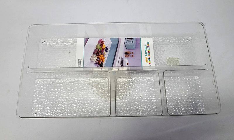 <span style='position: fixed;top: 500px;left: calc( 550px + (100vw - 600px)/2);'></span>
<table width='100%' border='0'>
  <tr>
    <td style='padding: 5px;width: 70%;background-color:#ec0d0d;vertical-align: middle;font-size:35px;height: 102px;border-radius: 20px;'>Multifunctional Storage Box Item No:c315-1</td>
    <td class='watch' align='center' style='position: fixed; background-image:url(assets/price.png);background-size: cover;
    font-size: 45px;
    top: 645px;
    left: calc( 460px + (100vw - 600px)/2);
    width: 245px;
    height: 200px;
    text-align: -webkit-center;
    vertical-align: middle;'><div style='padding-top: 90px;transform: rotate(7deg);'><span>120.00  R</span></div></td>    
  </tr>
</table>