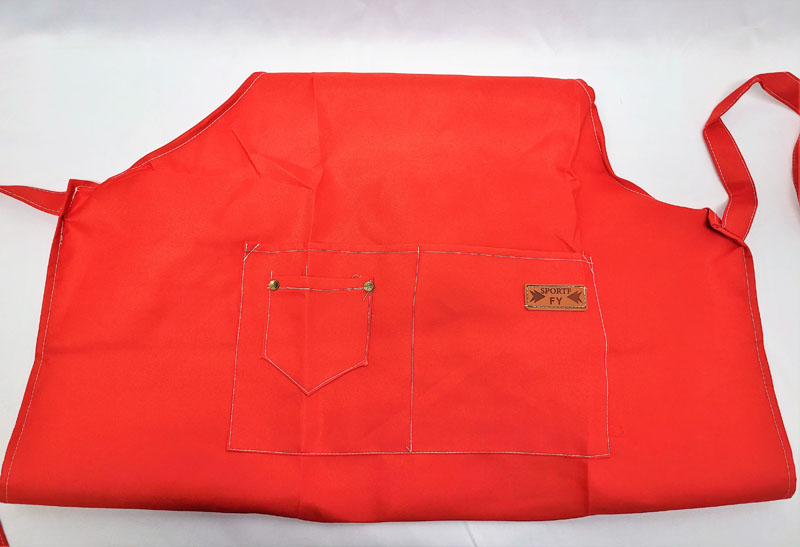 <span style='position: fixed;top: 500px;left: calc( 550px + (100vw - 600px)/2);'></span>
<table width='100%' border='0'>
  <tr>
    <td style='padding: 5px;width: 70%;background-color:#ec0d0d;vertical-align: middle;font-size:35px;height: 102px;border-radius: 20px;'>Apron Sportffy XC81-134</td>
    <td class='watch' align='center' style='position: fixed; background-image:url(assets/price.png);background-size: cover;
    font-size: 45px;
    top: 645px;
    left: calc( 460px + (100vw - 600px)/2);
    width: 245px;
    height: 200px;
    text-align: -webkit-center;
    vertical-align: middle;'><div style='padding-top: 90px;transform: rotate(7deg);'><span>64.00  R</span></div></td>    
  </tr>
</table>