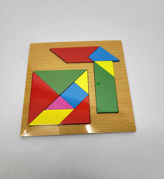 <span style='position: fixed;top: 500px;left: calc( 550px + (100vw - 600px)/2);'></span>
<table width='100%' border='0'>
  <tr>
    <td style='padding: 5px;width: 70%;background-color:#ec0d0d;vertical-align: middle;font-size:35px;height: 102px;border-radius: 20px;'>Wooden Puzzle 0552-21</td>
    <td class='watch' align='center' style='position: fixed; background-image:url(assets/price.png);background-size: cover;
    font-size: 45px;
    top: 645px;
    left: calc( 460px + (100vw - 600px)/2);
    width: 245px;
    height: 200px;
    text-align: -webkit-center;
    vertical-align: middle;'><div style='padding-top: 90px;transform: rotate(7deg);'><span>28.00  R</span></div></td>    
  </tr>
</table>