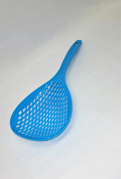 <span style='position: fixed;top: 500px;left: calc( 550px + (100vw - 600px)/2);'></span>
<table width='100%' border='0'>
  <tr>
    <td style='padding: 5px;width: 70%;background-color:#ec0d0d;vertical-align: middle;font-size:35px;height: 102px;border-radius: 20px;'>Straining Spoon ASP257</td>
    <td class='watch' align='center' style='position: fixed; background-image:url(assets/price.png);background-size: cover;
    font-size: 45px;
    top: 645px;
    left: calc( 460px + (100vw - 600px)/2);
    width: 245px;
    height: 200px;
    text-align: -webkit-center;
    vertical-align: middle;'><div style='padding-top: 90px;transform: rotate(7deg);'><span>10.00  R</span></div></td>    
  </tr>
</table>