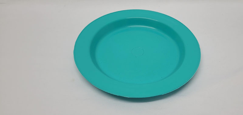 <span style='position: fixed;top: 500px;left: calc( 550px + (100vw - 600px)/2);'></span>
<table width='100%' border='0'>
  <tr>
    <td style='padding: 5px;width: 70%;background-color:#ec0d0d;vertical-align: middle;font-size:35px;height: 102px;border-radius: 20px;'>Plasic Plate Round Plain ASP488</td>
    <td class='watch' align='center' style='position: fixed; background-image:url(assets/price.png);background-size: cover;
    font-size: 45px;
    top: 645px;
    left: calc( 460px + (100vw - 600px)/2);
    width: 245px;
    height: 200px;
    text-align: -webkit-center;
    vertical-align: middle;'><div style='padding-top: 90px;transform: rotate(7deg);'><span>7.00  R</span></div></td>    
  </tr>
</table>