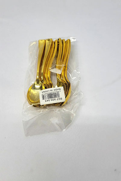 <span style='position: fixed;top: 500px;left: calc( 550px + (100vw - 600px)/2);'></span>
<table width='100%' border='0'>
  <tr>
    <td style='padding: 5px;width: 70%;background-color:#ec0d0d;vertical-align: middle;font-size:35px;height: 102px;border-radius: 20px;'>Dessert Plastic Spoon 12pc Ref:906-043</td>
    <td class='watch' align='center' style='position: fixed; background-image:url(assets/price.png);background-size: cover;
    font-size: 45px;
    top: 645px;
    left: calc( 460px + (100vw - 600px)/2);
    width: 245px;
    height: 200px;
    text-align: -webkit-center;
    vertical-align: middle;'><div style='padding-top: 90px;transform: rotate(7deg);'><span>20.00  R</span></div></td>    
  </tr>
</table>
